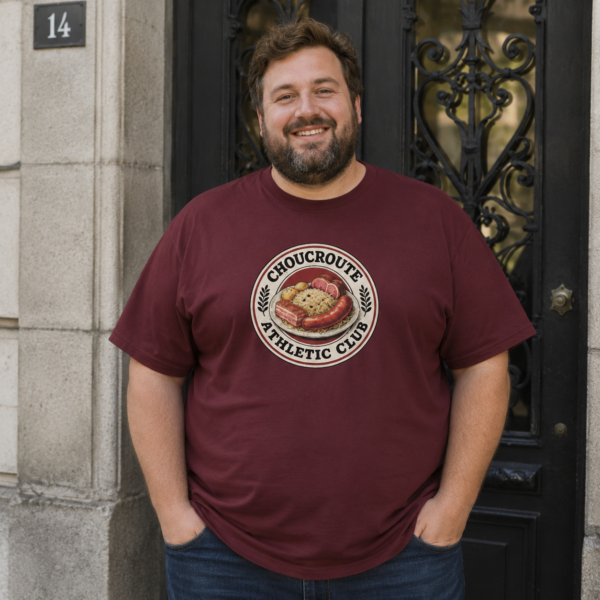 Un homme avec t-shirt Choucroute Athletic Club
