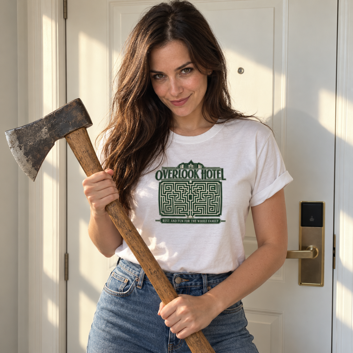 Femme avec un T-shirt Shining Overlook Hotel Maze blanc